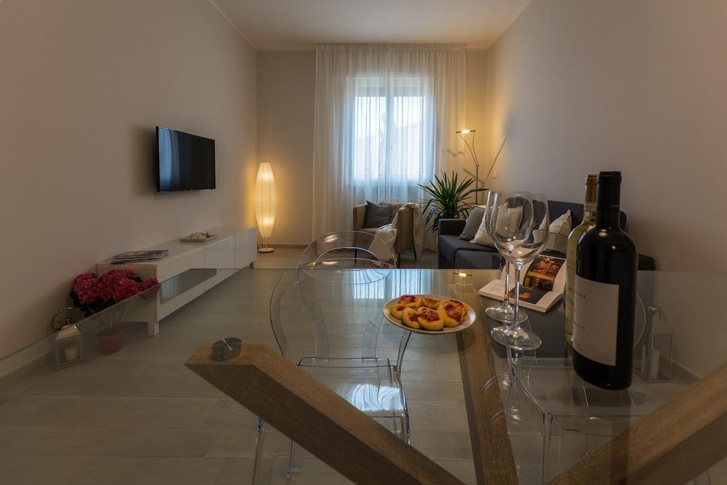 St. Vitale'S Basilic View Elegant Apartment Ravenna Eksteriør billede